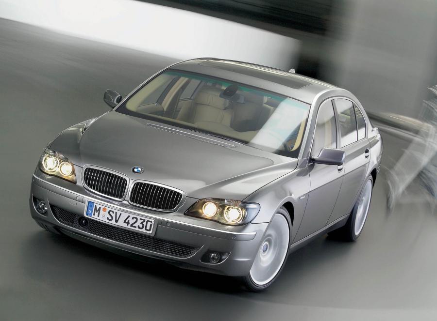  BMW 7-Series L 2006 года  (фото 89 из 89)